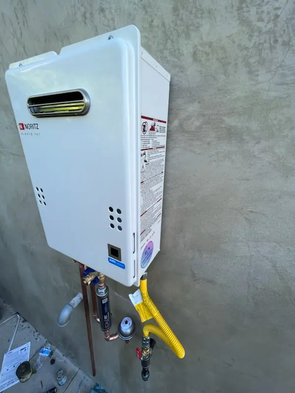 Tankless water heater installation for Clements Bridge homes